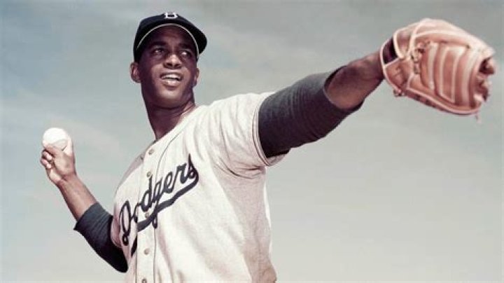 Who is the best African American baseball player?
